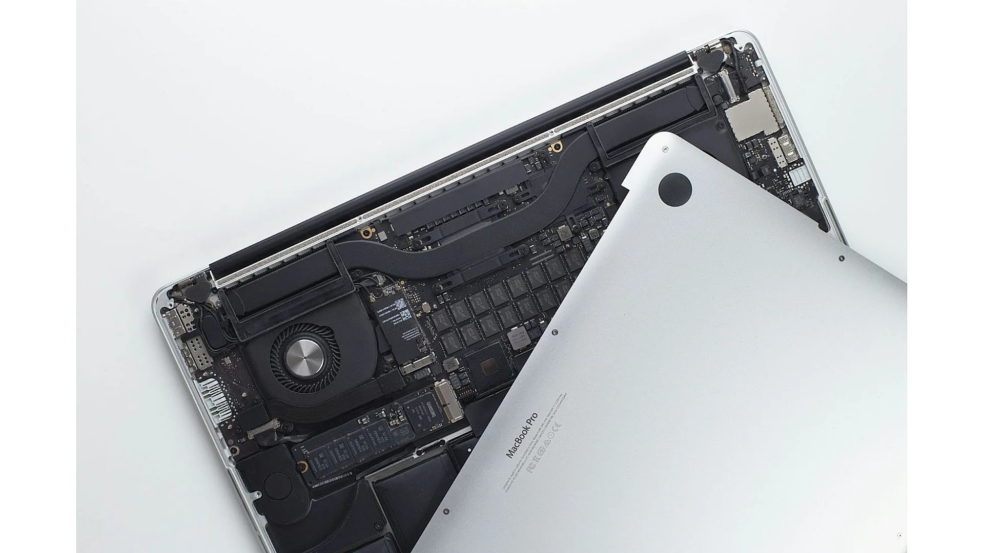 Genuine Apple Mac parts ready for nationwide shipping from WarriorMac Tampa